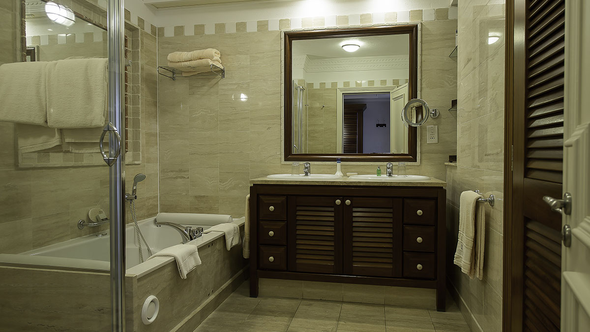 Columbia Beach Resort